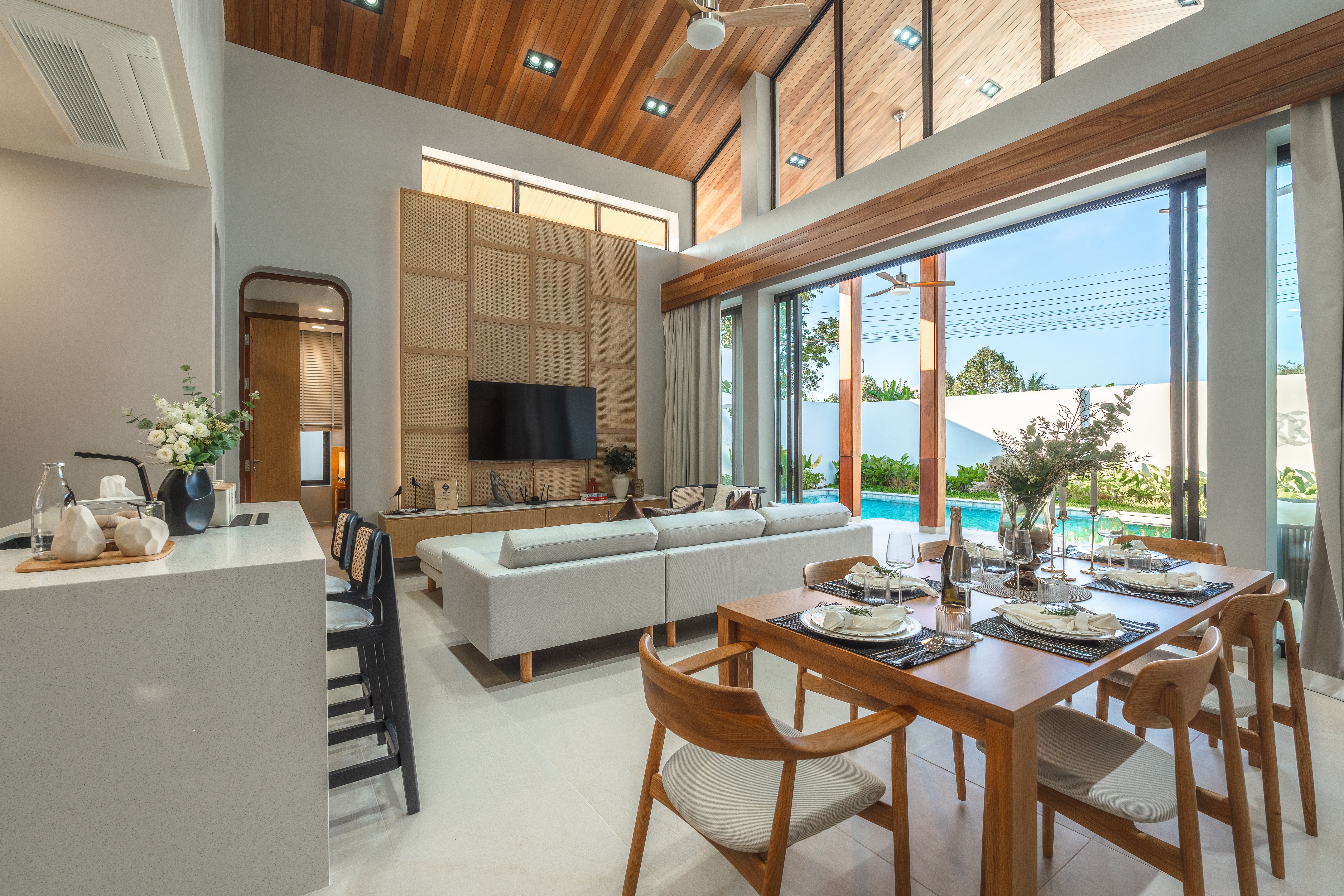 Rungtiva Private Pool Villas 10